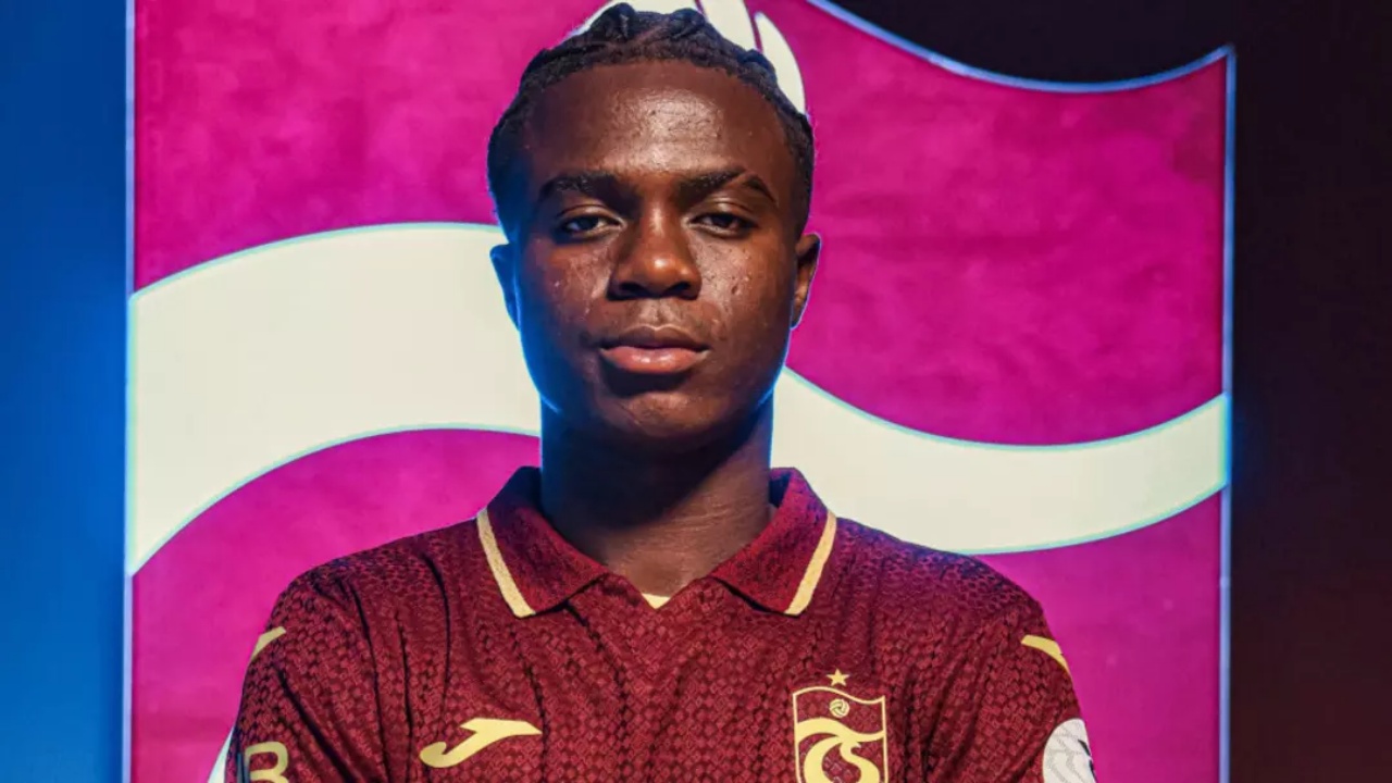 Transferde ipler gerildi: Galatasaray Oulai için gemileri yaktı ama Trabzonspor kapıları kapattı!